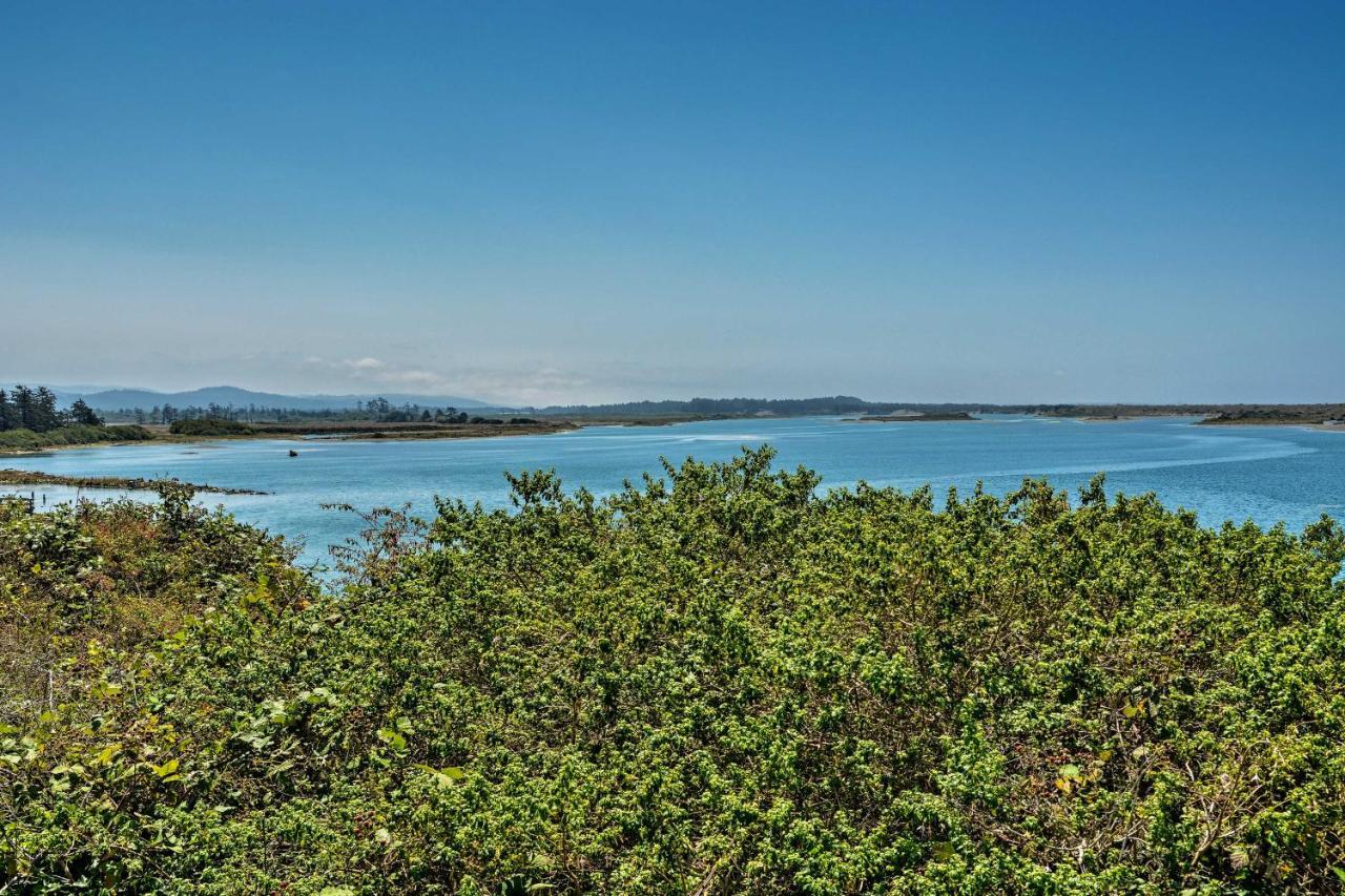 Smith River Vintage Cabin Oceanfront Deck And Views Exterior photo
