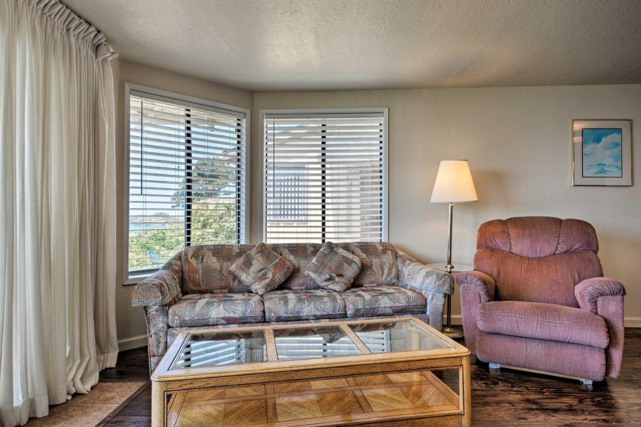 Smith River Vintage Cabin Oceanfront Deck And Views Exterior photo